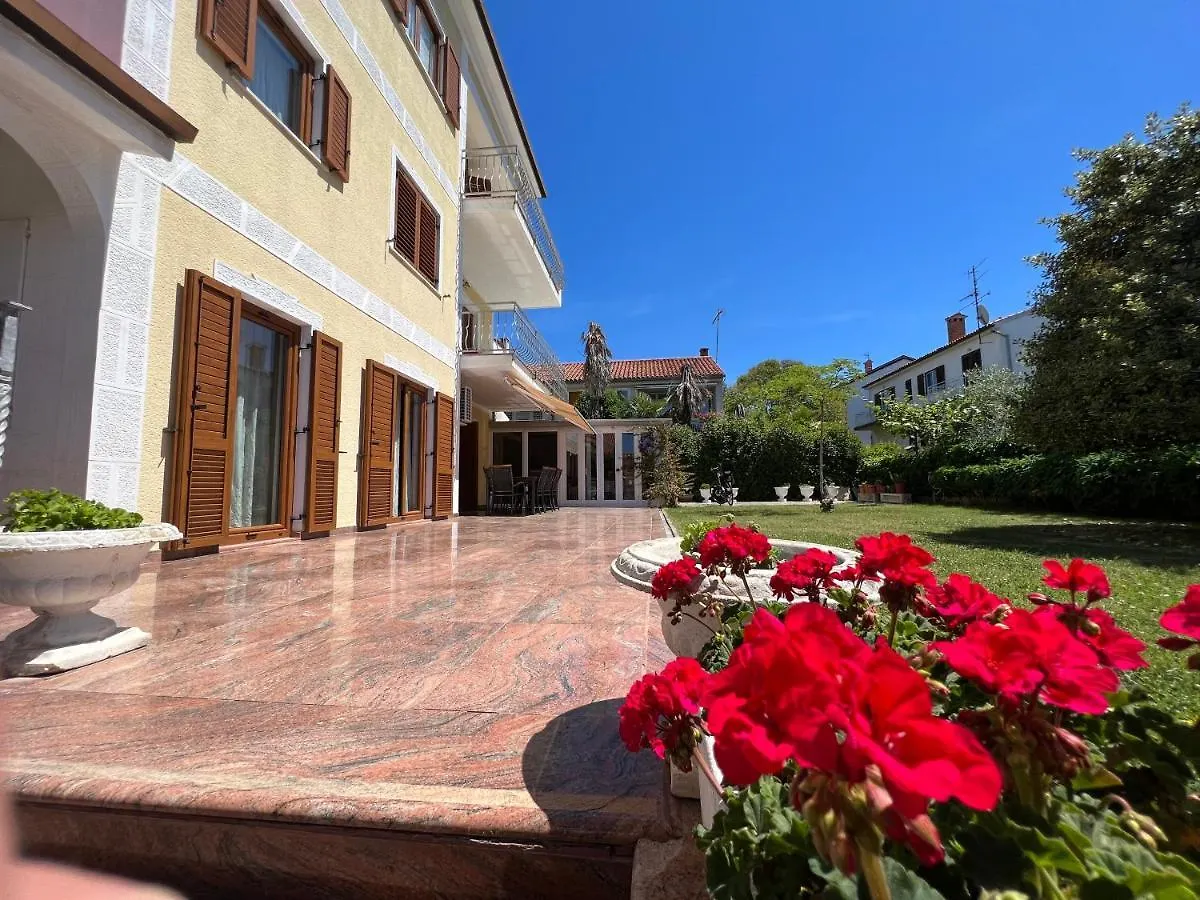 Martina 2 Apartman Poreč Horvátország